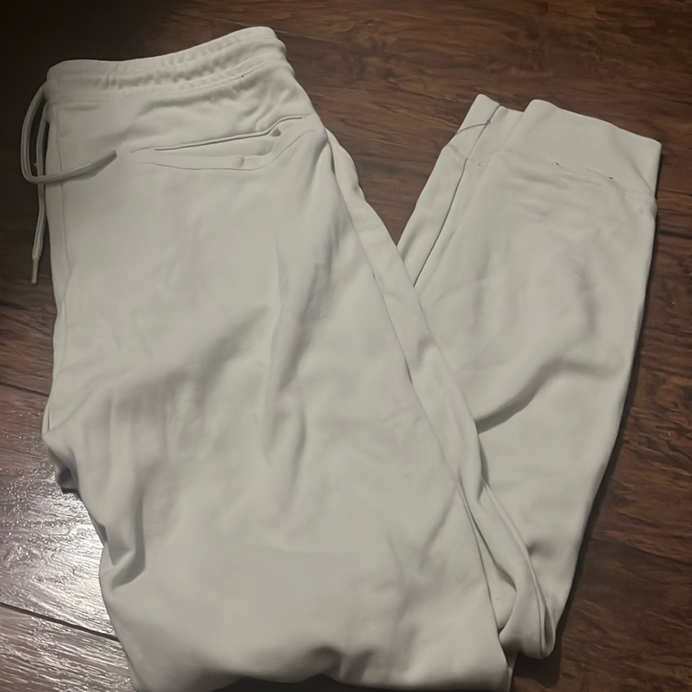 Apt 9 Cream Sweet Pants
